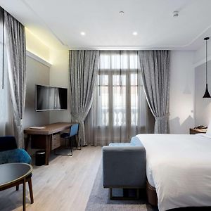 Doubletree By Hilton Madrid-Prado